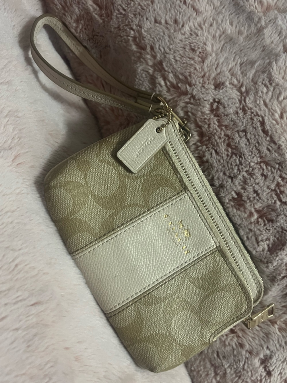 Coach Two-Tone Beige Signature Wristlet Zip Cardholder